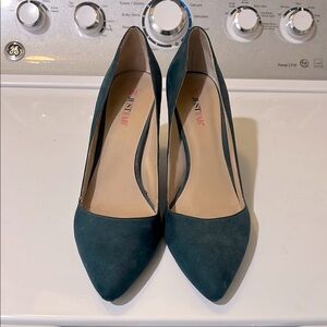 JustFab Women's Dark Green Heels